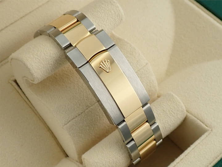 ロレックス スカイドゥエラー Ref.336933 ステンレススチール/イエローゴールド ブライトブラック文字盤 オイスターブレスレット