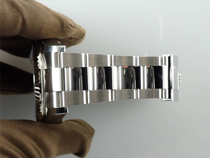 ロレックス スカイドゥエラー Ref.326934 ステンレススチール/ホワイトゴールド ブルー文字盤 オイスターブレスレット