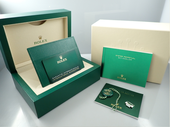 ロレックス スカイドゥエラー Ref.326934 ステンレススチール/ホワイトゴールド ブラック文字盤 オイスターブレスレット