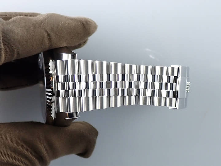 ロレックス スカイドゥエラー Ref.326934 ステンレススチール/ホワイトゴールド ブルー文字盤 ジュビリーブレスレット 美品 U19516V5