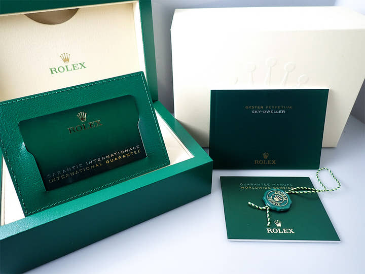 ロレックス スカイドゥエラー Ref.336934 ステンレススチール/ホワイトゴールド ブラック文字盤 ジュビリーブレスレット 極美品 YVYU9241