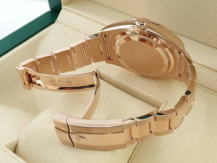 ロレックス スカイドゥエラー Ref.336935 エバーローズゴールド ブルーグリーン文字盤 オイスターブレスレット