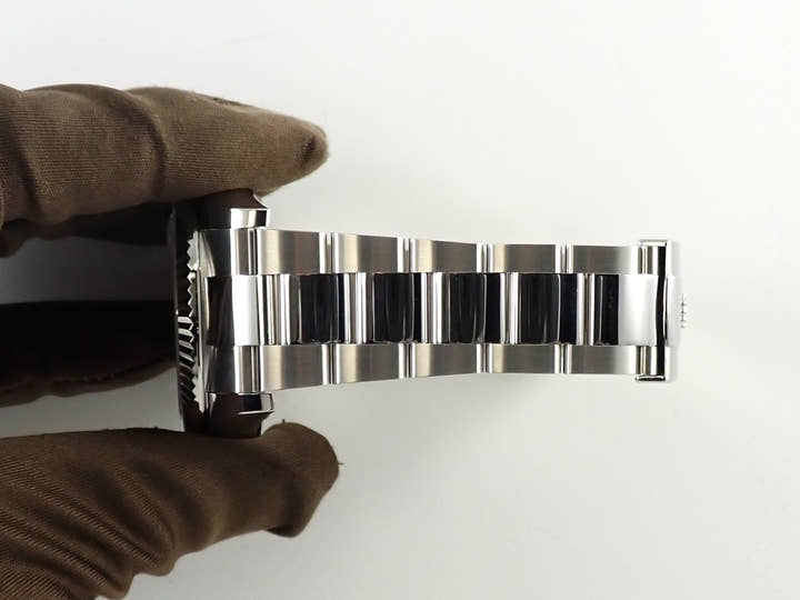 ロレックス スカイドゥエラー Ref.326934 ステンレススチール/ホワイトゴールド ブルー文字盤 オイスターブレスレット