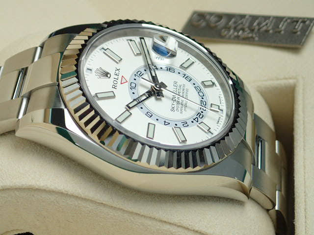 ロレックス スカイドゥエラー Ref.326934 ホワイト文字盤 未使用 sky-dweller-4 オイスターブレスレット