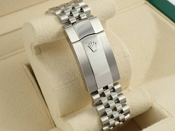 ロレックス スカイドゥエラー Ref.326934 ステンレススチール/ホワイトゴールド ブルー文字盤 ジュビリーブレスレット 未使用 5Y02Z817