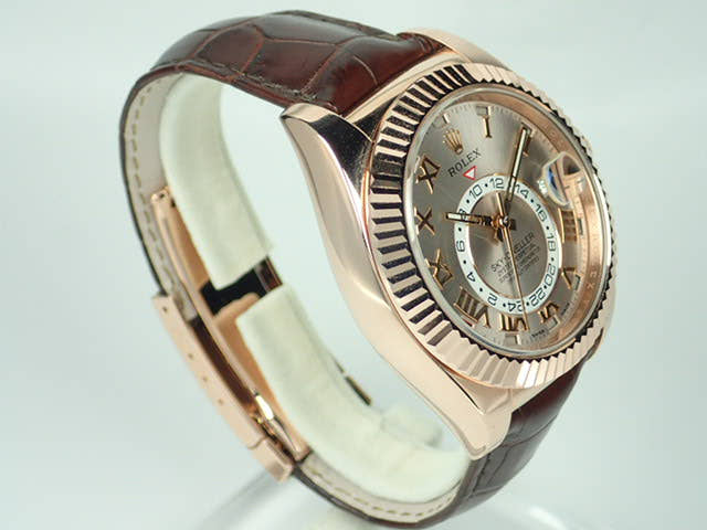 ロレックス スカイドゥエラー Ref.326135 サンダストローマ文字盤 中古 sky-dweller-6 革ベルト