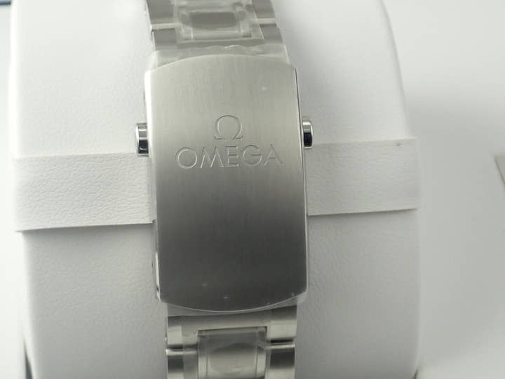 オメガ スピードマスター クロノグラフ42mm Ref.522.30.42.30.06.001 グレー文字盤 未使用 speed-master-49