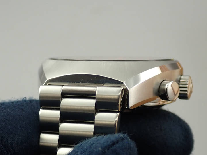 オメガ スピードマスター MARK I I コーアクシャル クロノメーター クロノグラフ Ref.327.10.43.50.06.001 グレー文字盤 中古 T031C793