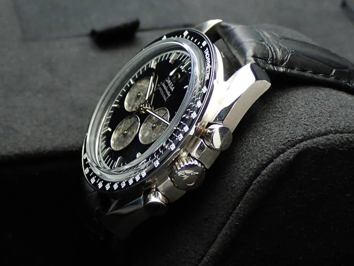 オメガ スピードマスター キャリバー321 プロフェッショナル クロノグラフ 42 MM Ref.311.93.42.30.99.001 ブラック文字盤 美品 UH208SJV