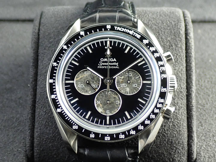 オメガ スピードマスター キャリバー321 プロフェッショナル クロノグラフ 42 MM Ref.311.93.42.30.99.001 ブラック文字盤 美品 UH208SJV