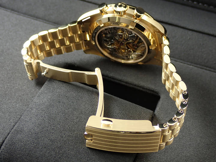 オメガ スピードマスター ムーンウォッチ プロフェッショナル コーアクシャル マスター クロノメーター クロノグラフ 42MM Ref.310.60.42.50.10.001 グリーン文字盤 未使用 YY8H76PP