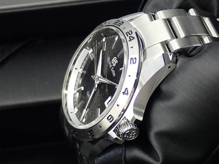 Grand Seiko Sports Collection GMT Ref.SBGN025 Dark Gray Dial Very Good Condition K27XZ279