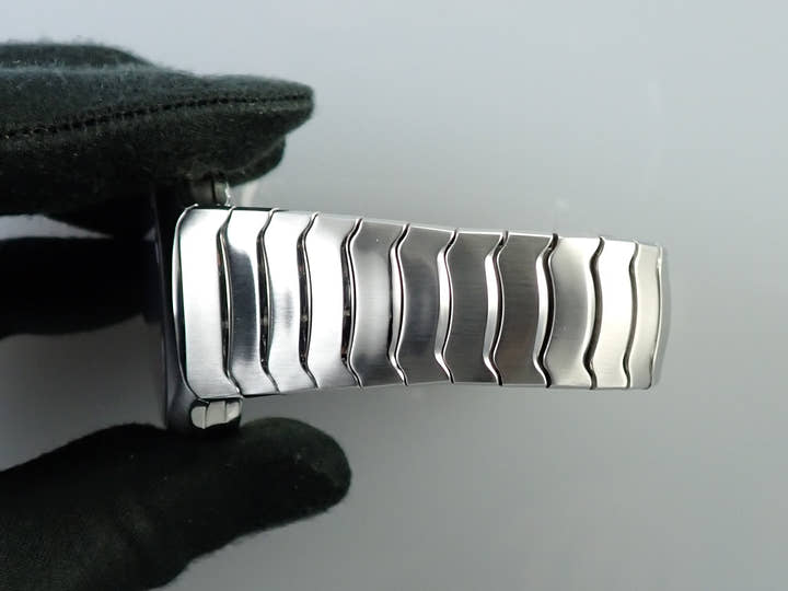H.モーザー ストリームライナー・センターセコンド Ref.6200-1200 マトリックスグリーンフュメ文字盤 極美品 71Z11441