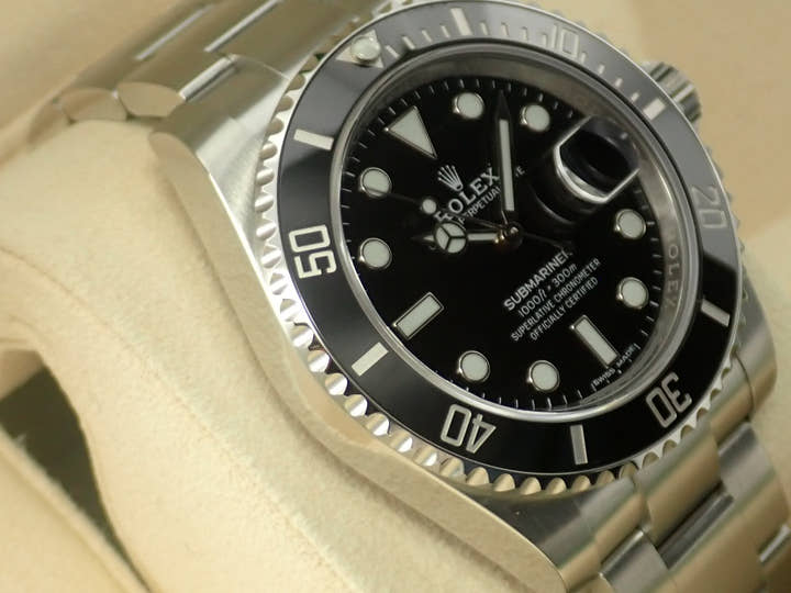 ロレックス サブマリーナー デイト Ref.116610LN ステンレススチール ブラック文字盤
