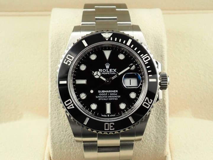 Rolex Submariner Date <Warranty, Box, etc.>