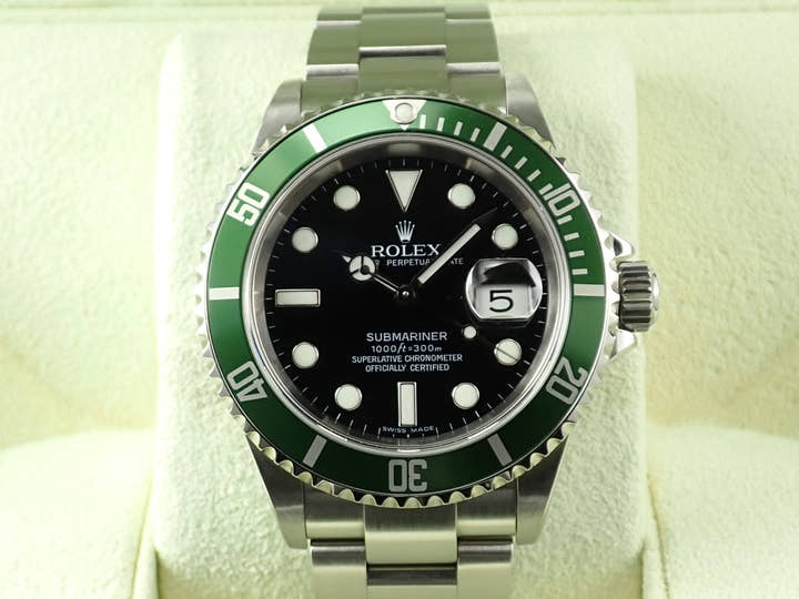 Rolex Submariner Date Ref. 16610LV Stainless Steel Black Dial
