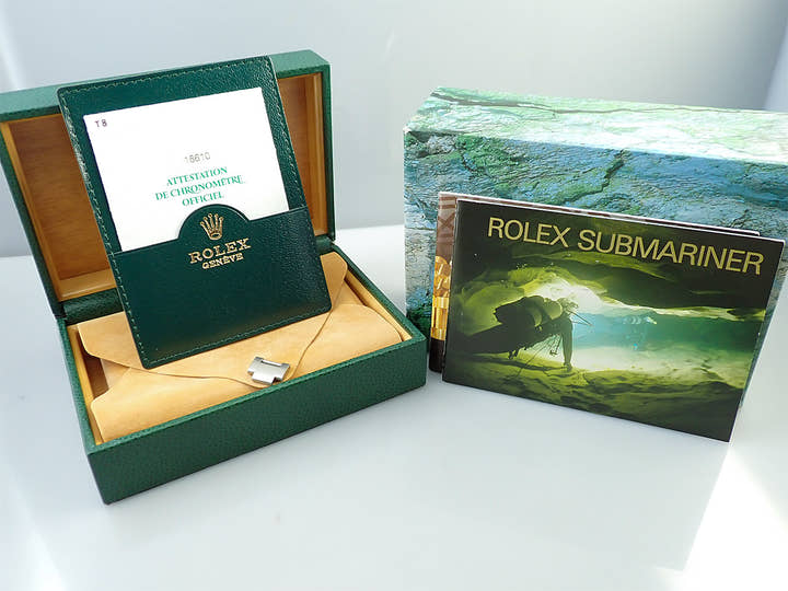 Rolex Submariner Date <Warranty, Box, etc.>