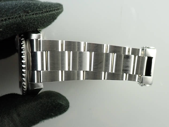 Rolex Submariner Date Ref. 16610 Stainless Steel Black Dial