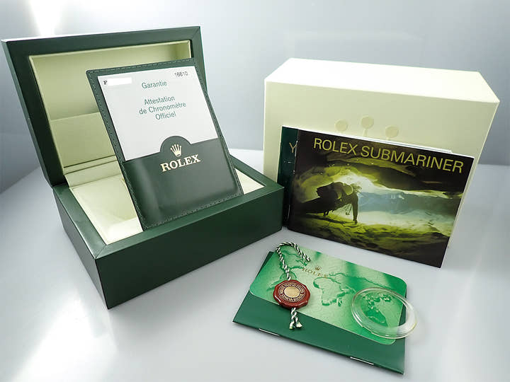 Rolex Submariner Date <Warranty, Box, etc.>