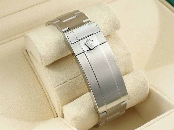 ロレックス サブマリーナー デイト Ref.126610LV ステンレススチール ブラック文字盤