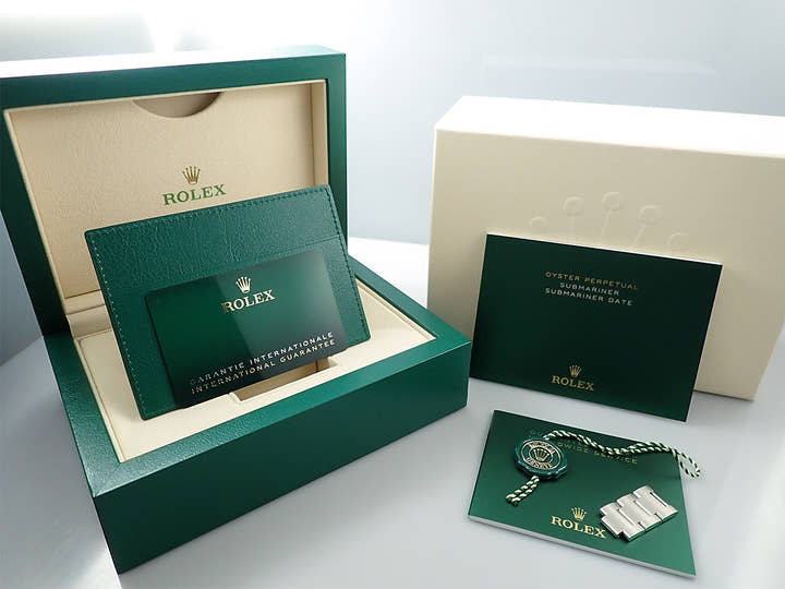 ロレックス サブマリーナー デイト Ref.126610LV ステンレススチール ブラック文字盤