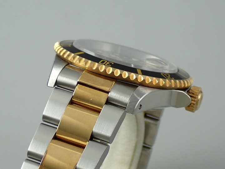 ロレックス サブマリーナー デイト Ref.16613LN ステンレススチール/イエローゴールド ブラック文字盤