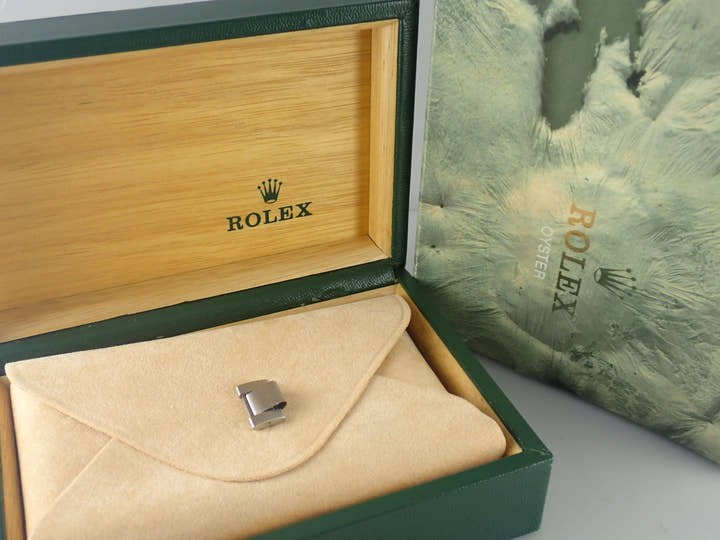 Rolex Submariner Ref.1680 Black Dial Used submariner-333