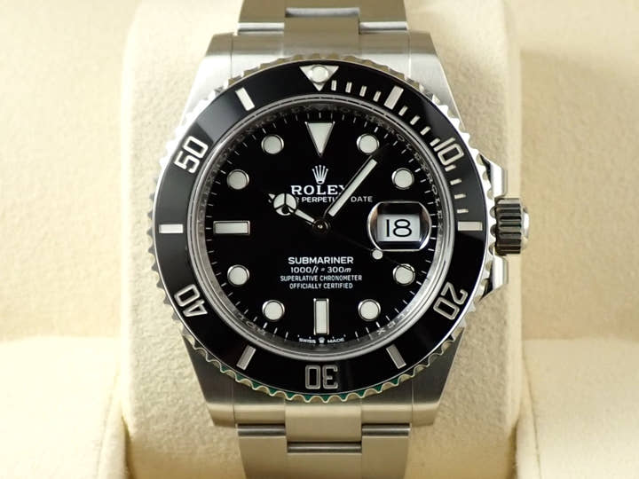 Rolex Submariner Date <Warranty, Box, etc.>