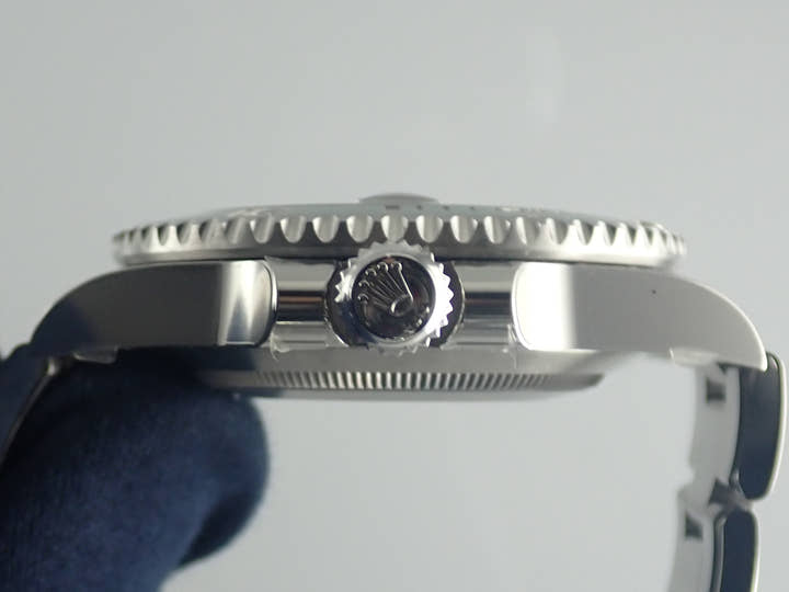 ロレックス サブマリーナー Ref.116610LV グリーン文字盤 未使用 submariner-453