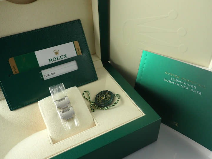 ロレックス サブマリーナー Ref.116610LV グリーン文字盤 未使用 submariner-459
