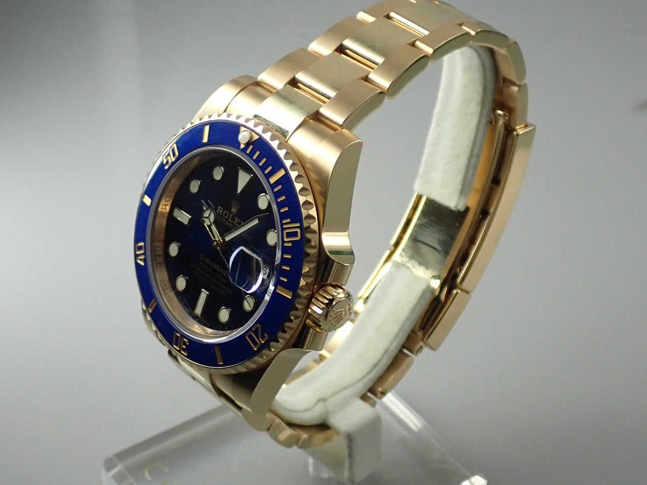 Rolex Submariner Date Ref. 116618LB Yellow Gold Blue Dial