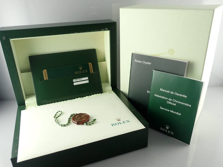 Rolex Submariner Green <Warranty, Box, etc.>