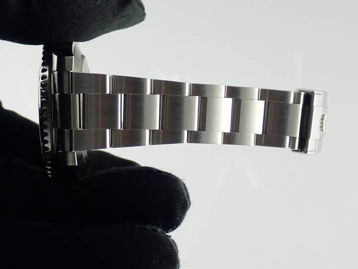 Rolex Submariner Green <Warranty, Box, etc.>