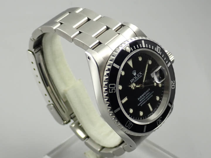 Rolex Submariner Date Ref. 16610 Stainless Steel Black Dial