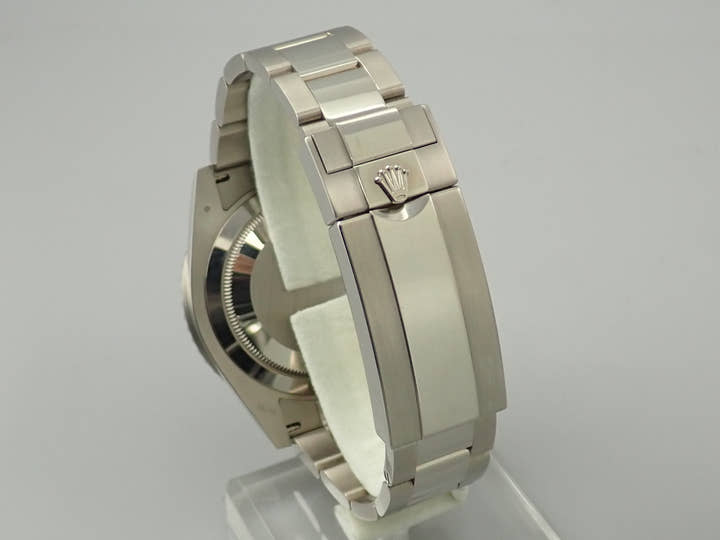 ロレックス サブマリーナー デイト Ref.126619LB ホワイトゴールド ブラック文字盤