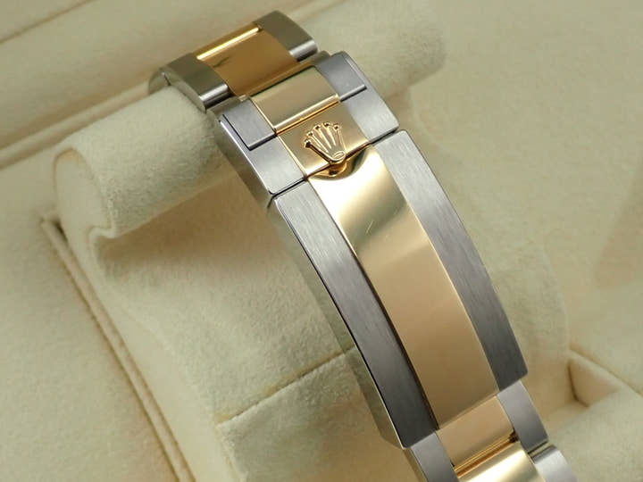 Rolex Submariner Date <Warranty, Box, etc.>