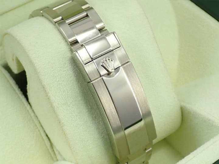 ロレックス サブマリーナー デイト Ref.116619LB ホワイトゴールド ブルー文字盤