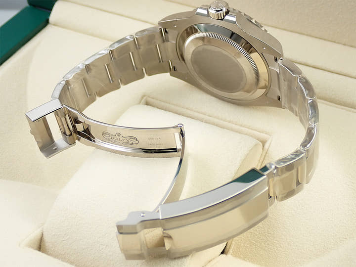 ロレックス サブマリーナー デイト Ref.126619LB ホワイトゴールド ブラック文字盤