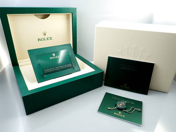 ロレックス サブマリーナー デイト Ref.126619LB ホワイトゴールド ブラック文字盤