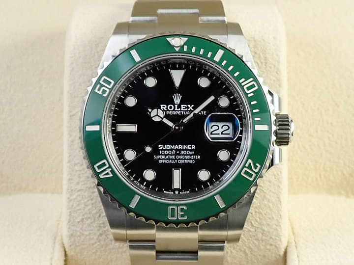 ロレックス サブマリーナー デイト Ref.126610LV ステンレススチール ブラック文字盤