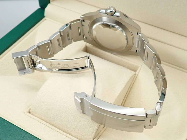 ロレックス サブマリーナー デイト Ref.126610LV ステンレススチール ブラック文字盤