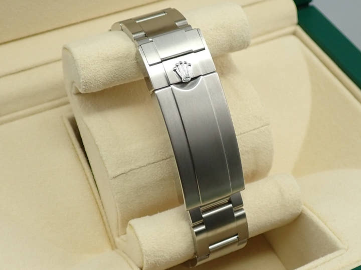 Rolex Submariner Date <Warranty, Box, etc.>