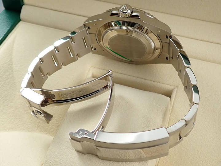 ロレックス サブマリーナー デイト Ref.126619LB ホワイトゴールド ブラック文字盤