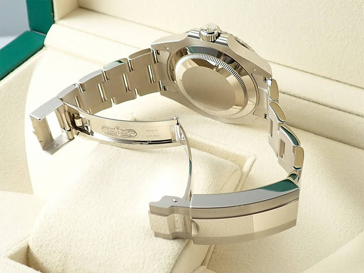 ロレックス サブマリーナー デイト Ref.126619LB ホワイトゴールド ブラック文字盤