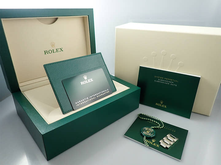 ロレックス サブマリーナー デイト Ref.126619LB ホワイトゴールド ブラック文字盤