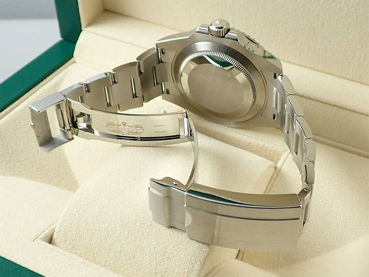 Rolex Submariner Date <Warranty, Box, etc.>