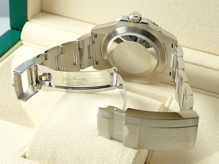 ロレックス サブマリーナー デイト Ref.126610LV ステンレススチール ブラック文字盤