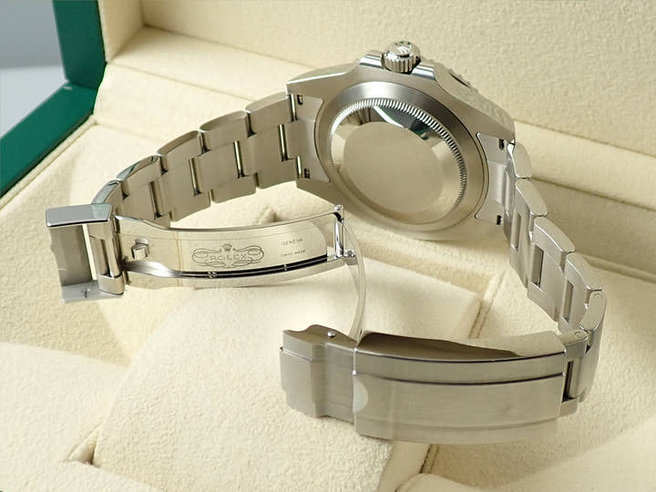 ロレックス サブマリーナー デイト Ref.126610LV ステンレススチール ブラック文字盤