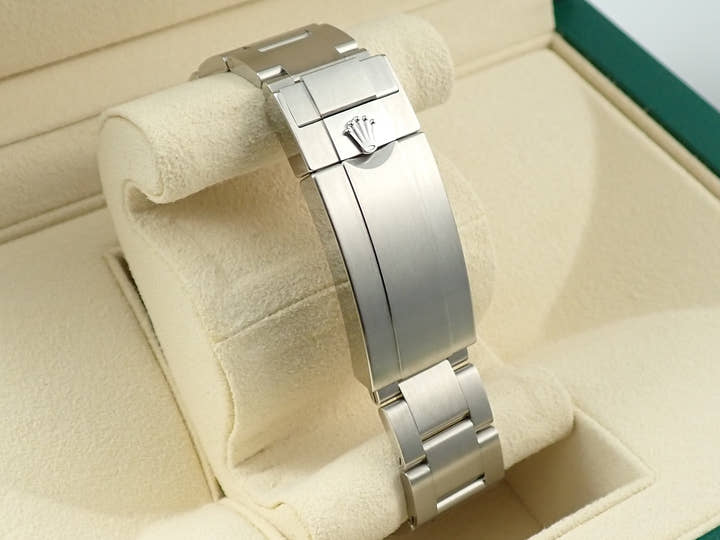 Rolex Submariner Date <Warranty, Box, etc.>