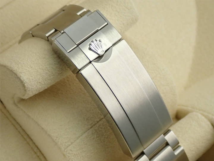 ロレックス サブマリーナー デイト Ref.126610LV ステンレススチール ブラック文字盤